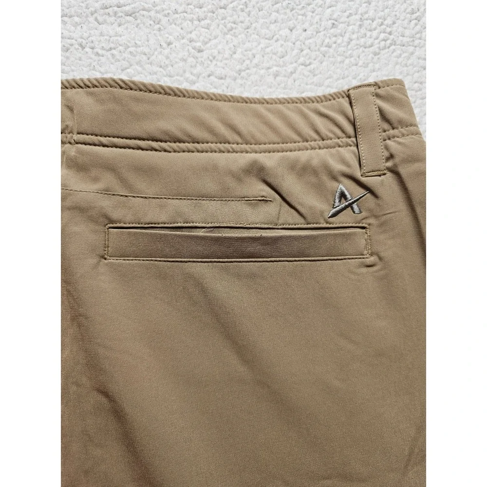 Arctic Cool Mens Tan Khaki Instant Cooling Performance Golf Shorts Size 38